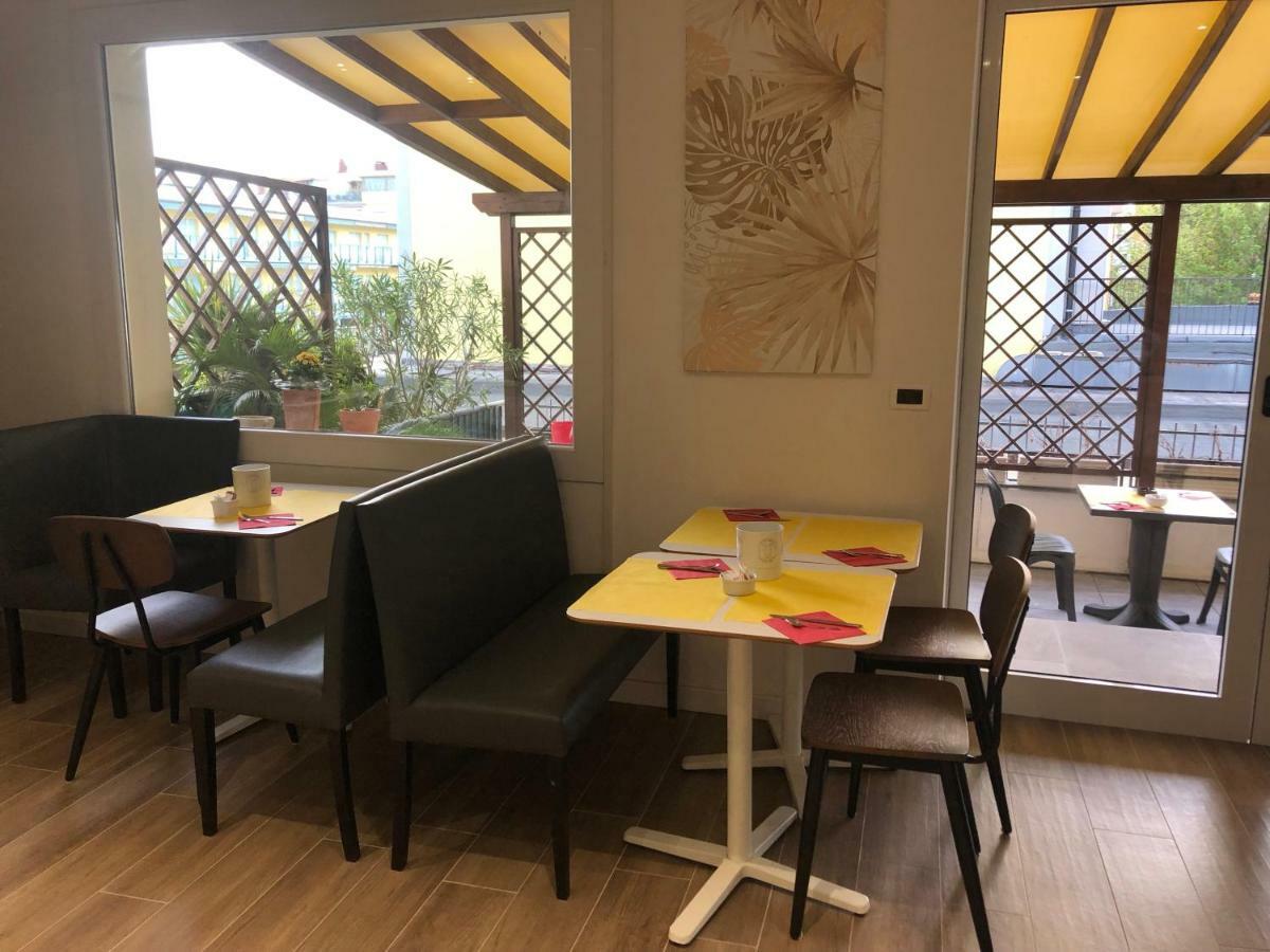 Lilium Maris Hotel Bibione Eksteriør billede